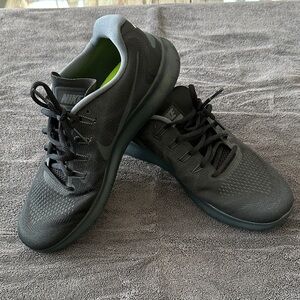 Nike Free RN 3.0 triple black